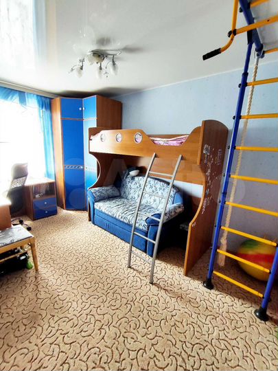 3-к. квартира, 64 м², 3/3 эт.