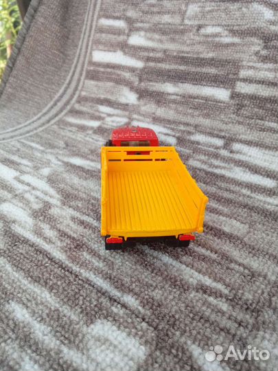 Детская игрушка грузовик ЗИЛ