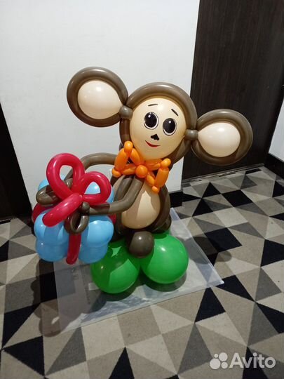 Фигура из шаров. Чебурашка