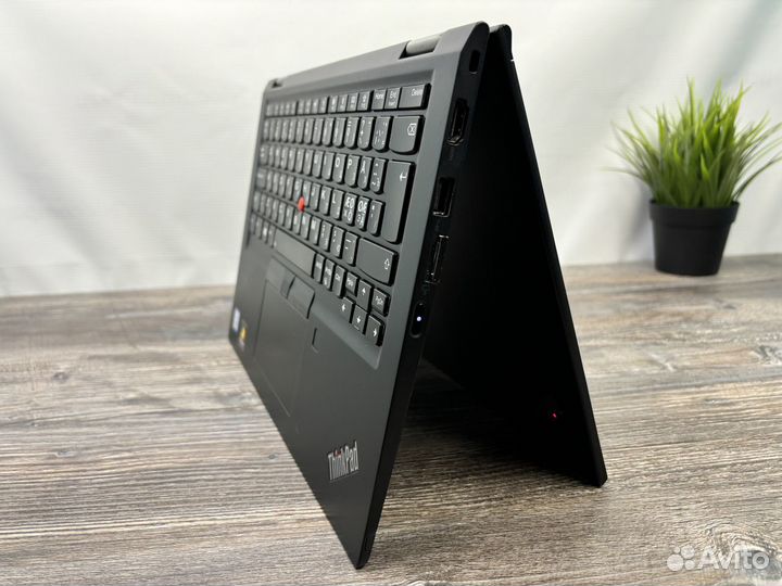 Lenovo Yoga X390