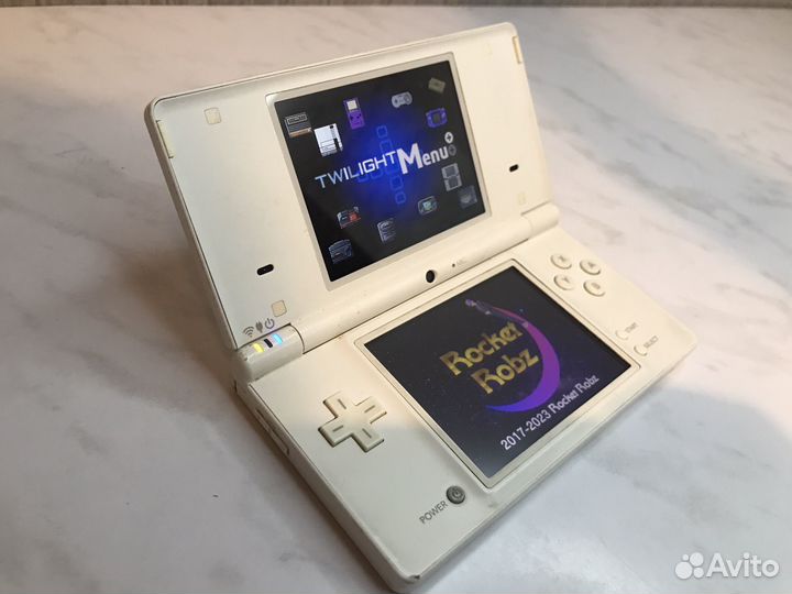 Nintendo dsi 4GB прошитая