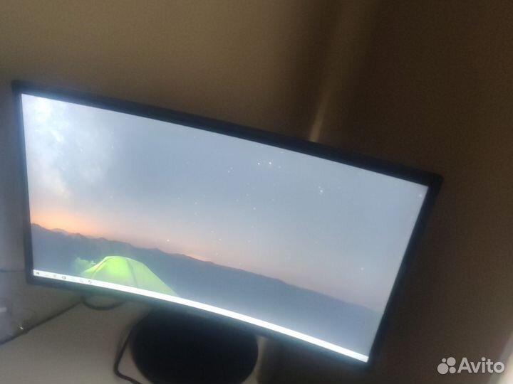 Монитор Samsung 24 дюйма