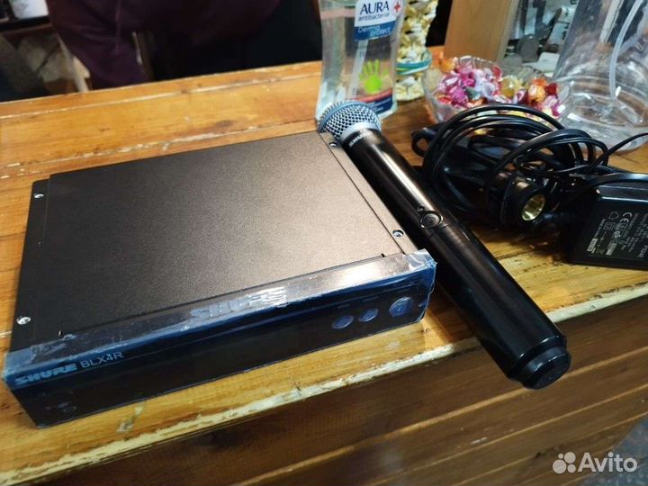 Радиомикрофон shure blx24re/B58 M17 662-686 MHz