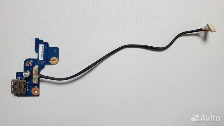 Плата включения и USB ноутбука Samsung RV511 RV520