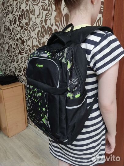 Рюкзак школьный