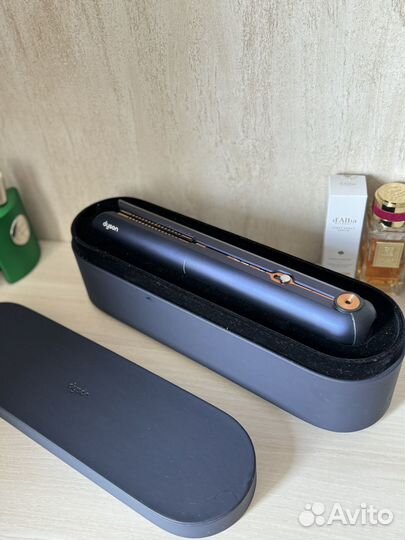 Выпрямитель Dyson Corrale