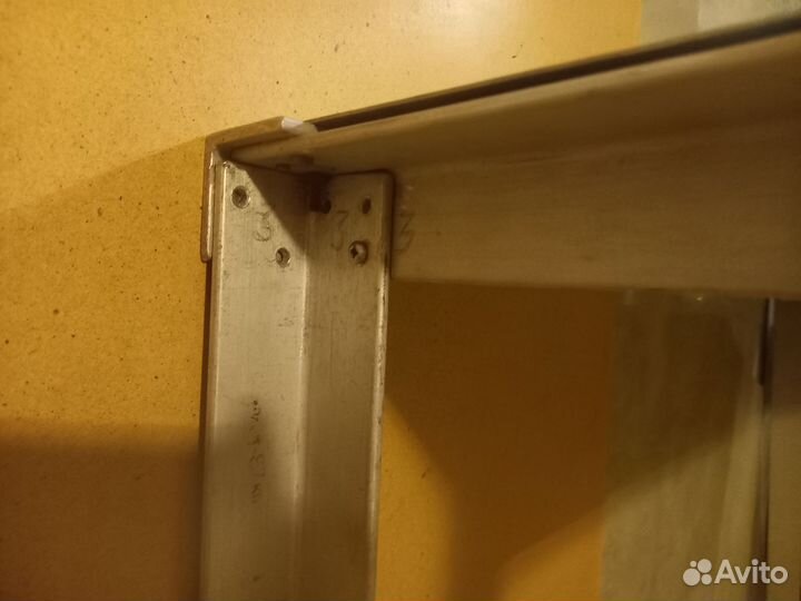 Алюминиевый столик