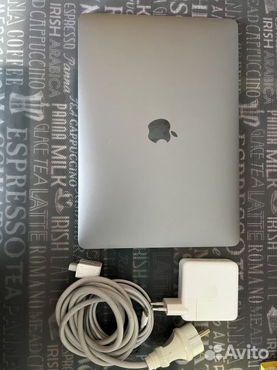 Macbook Pro 13 2019