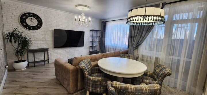 3-к. квартира, 87 м², 18/18 эт.