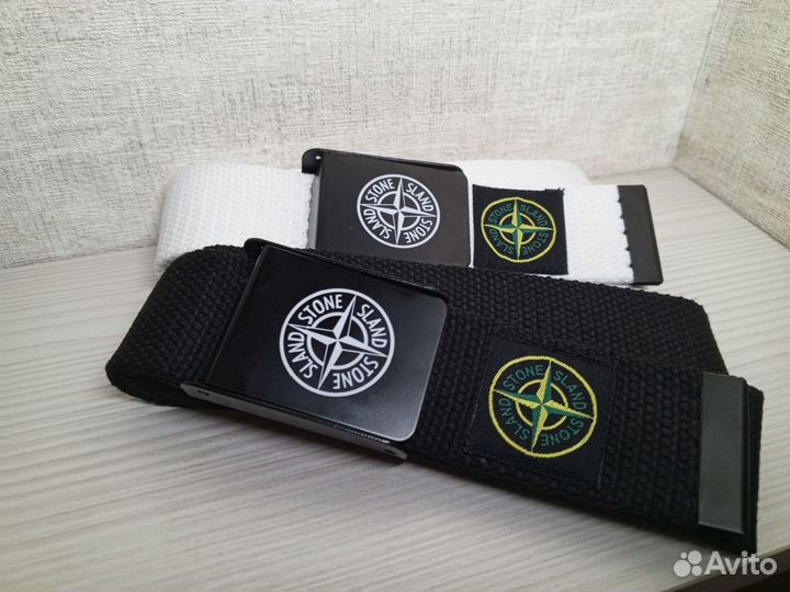 Ремень черный и белый Stone Island