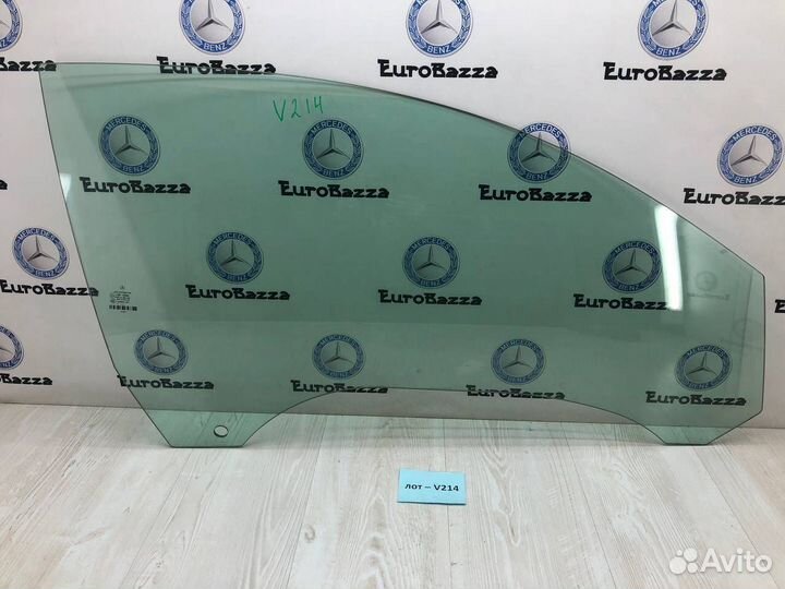 Стекло правой двери Mercedes W207