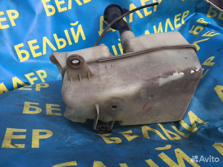 Бачок омывателя лобового стекла Volvo S70