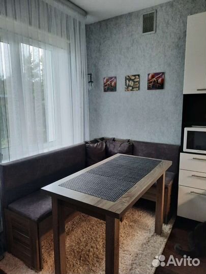 Кухонный уголок со столом бу