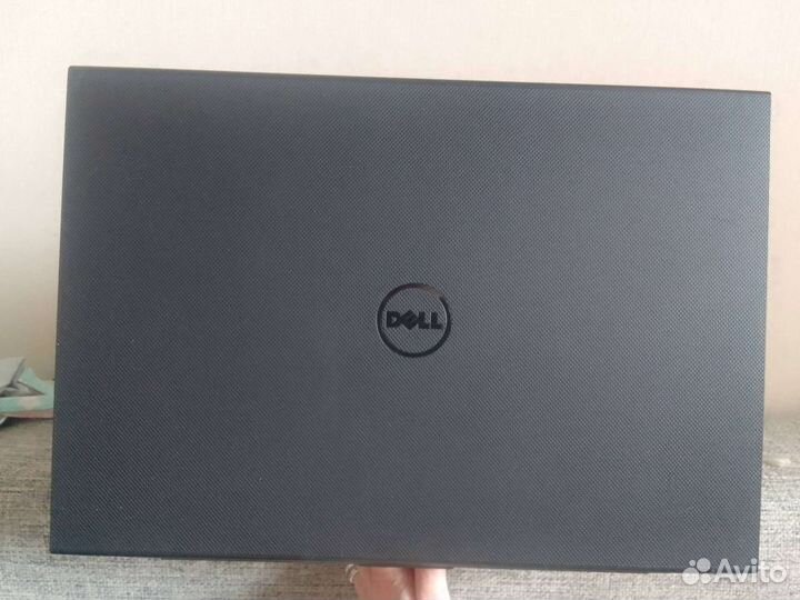 Ноутбук Dell Inspiron 15