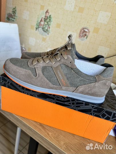 Кроссовки мужские