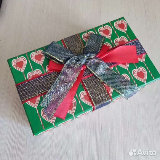 Коробка подарочная 17*10*6