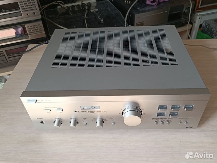 Усилитель NEC A-820