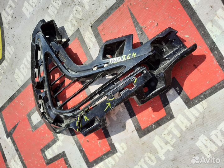 Решетка переднего бампера Hyundai Sonata 8 2018