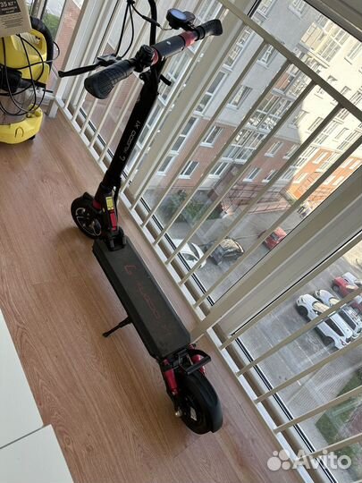 Электросамокат kugoo x1