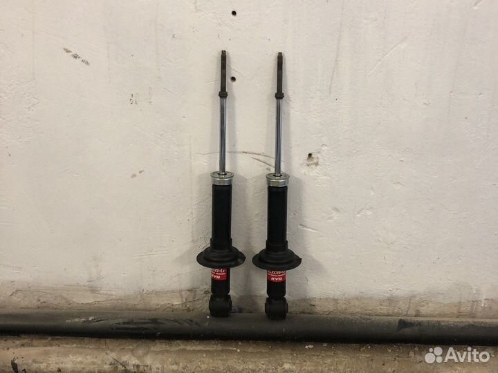 Амортизаторы mitsubishi outlander новые