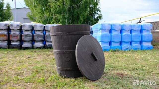 Бочки декоративные пластиковые для воды 300 л