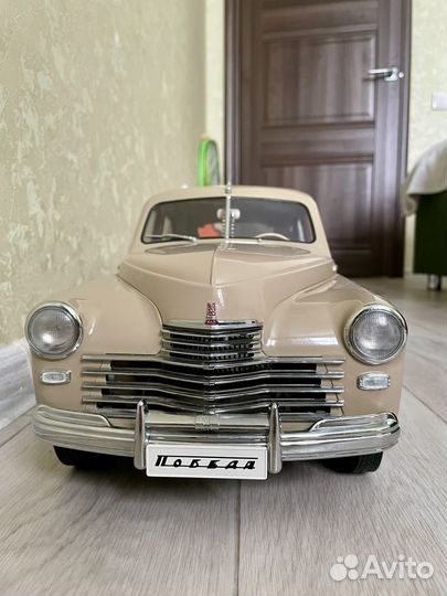 Автомобиль газ М-20 победа 1:8 от deagostini