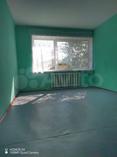 3-к. квартира, 57 м², 1/2 эт.