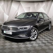 Volkswagen Passat 1.4 AMT, 2021, 87 544 км, с пробегом, цена 2 819 700 руб.