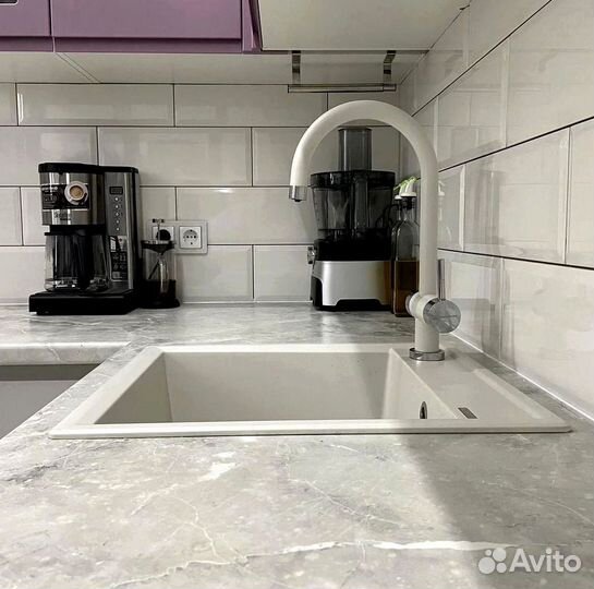 Кухонный гарнитур в стиле минимализм