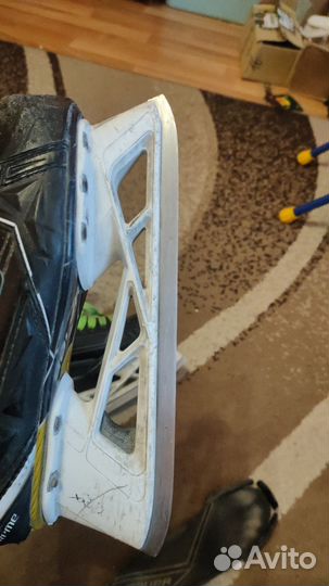 Коньки вратарские хоккейные