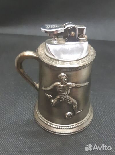 Винтажная бензиновая зажигалка Футбол