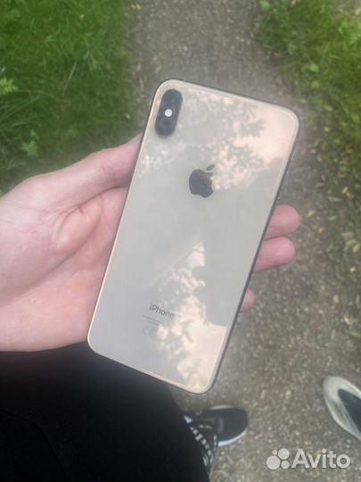 Телефон iPhone xs max