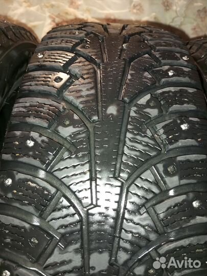 Nokian Tyres Hakkapeliitta 5 17.5/60 R17 100T