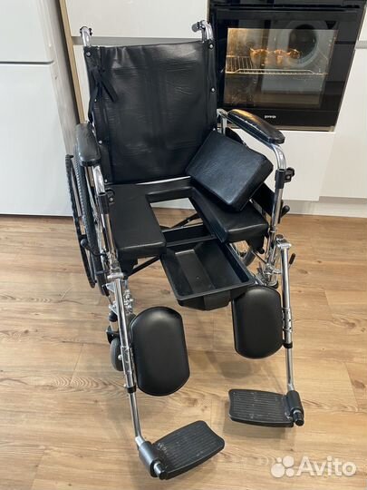 Инвалидная коляска