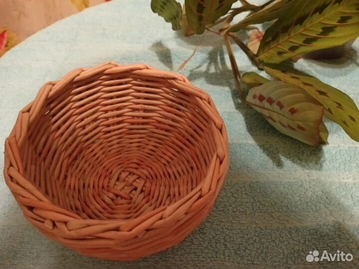 Плетеные изделия из бумажной лозы