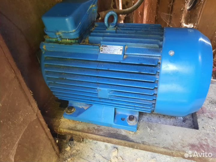 Электродвигатель