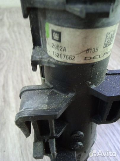 Радиатор двс передний Opel Astra J A17DTC 2012