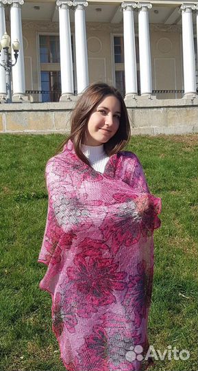 Шарф ажурный вязаный Палантин паутинка Ангора