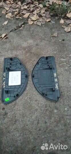 Боковые заглушки на торпедо Шкода Йети