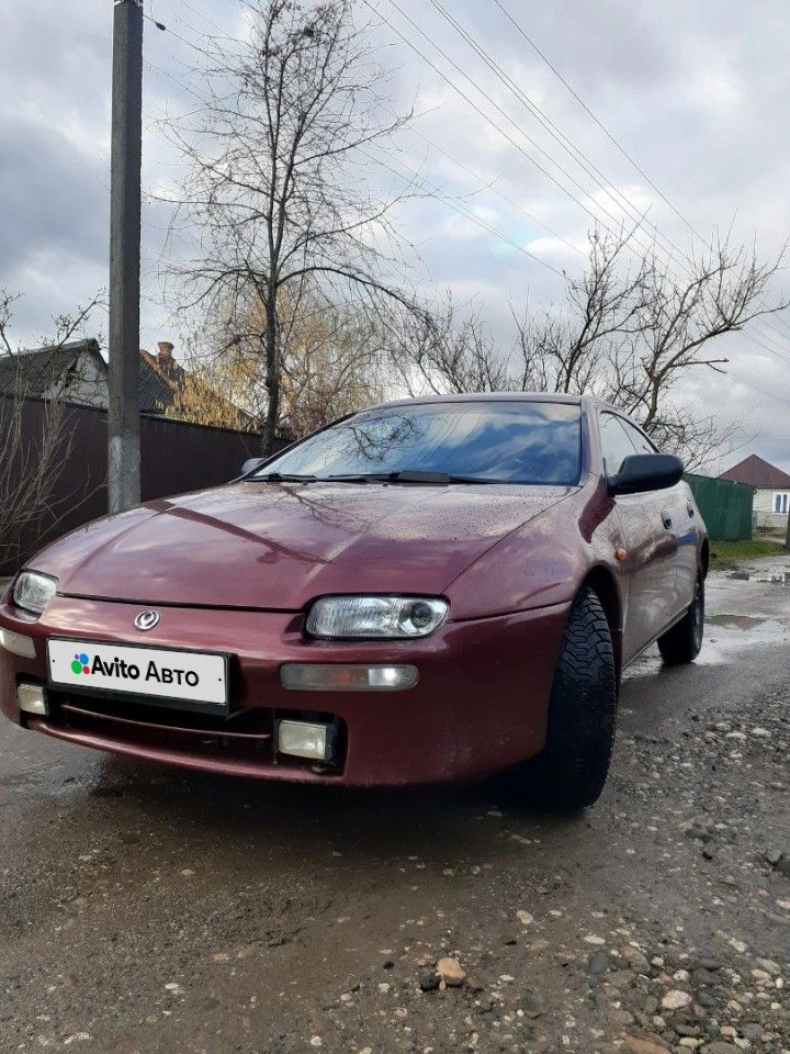 Mazda 323: фото владельца
