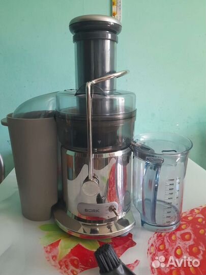 Соковыжималка bork S 511