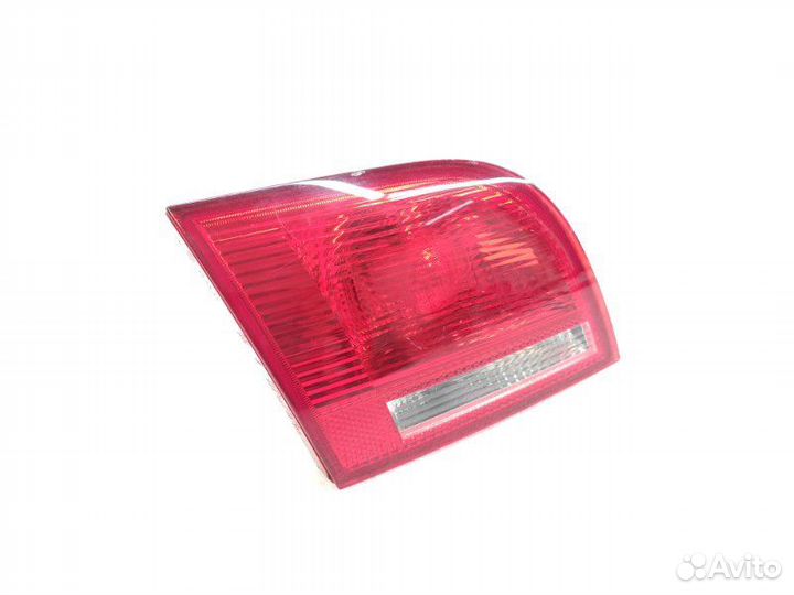 Фонарь крышки багажника (внутренний) задний левый