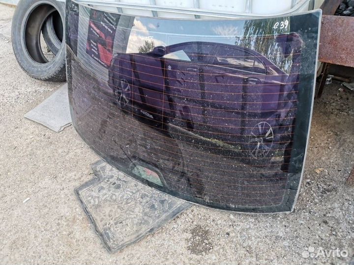 Стекло заднее (BMW 5)