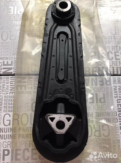 Опора кпп Рено Ларгус Ниссан Дастер Сандеро