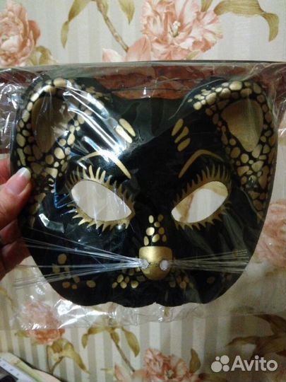 Маскарадные маски