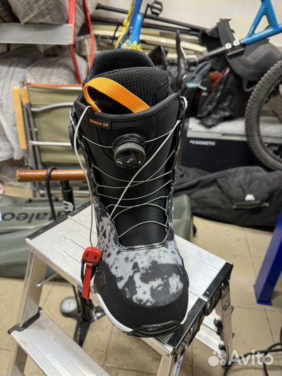 Burton swath step on