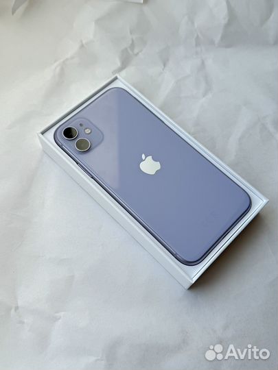 iPhone 11, 64 ГБ