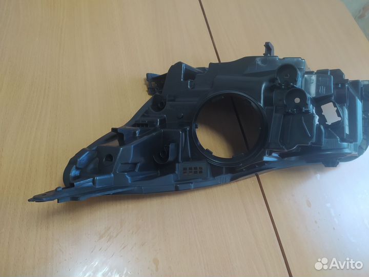 Корпус фары opel insignia 2014-2017