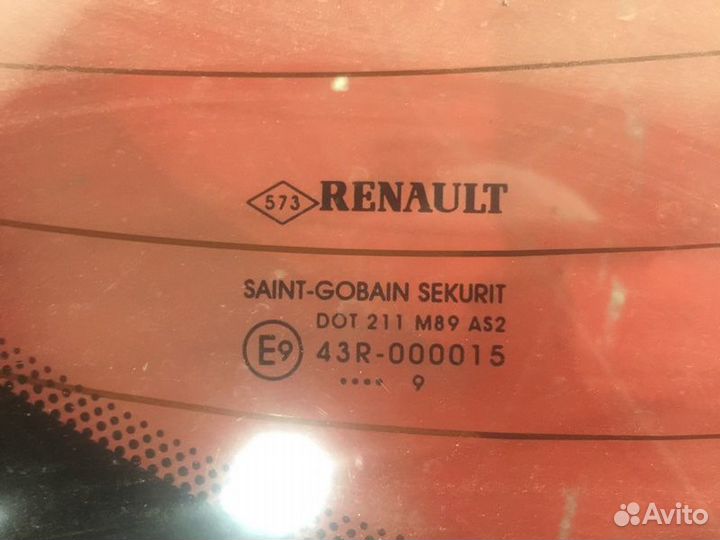 Стекло двери багажника Renault Megane 3