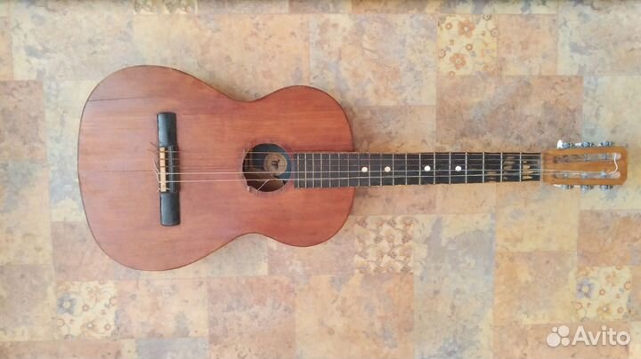 Гитара 6 струнная